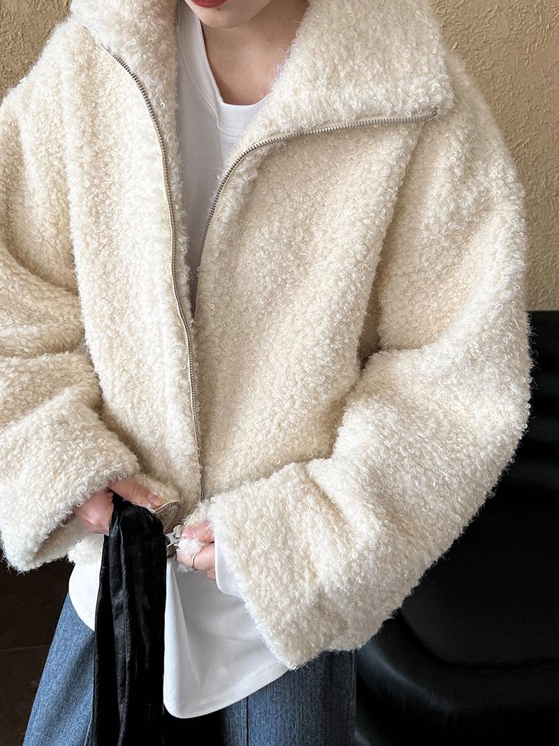 DADA79D0-A7E6-4284-BA1C-144BB5