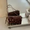 Bolsa de Veludo Plush Retrô Outono e Inverno Feminina 2026 Novo Estilo Moda Versátil Bolsa Transversal Super Quente Bolsa de Ombro Único Boston