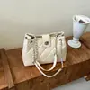Bolso de cadena con rombos para mujer 2026 nuevo otoño alta gama retro lujo ligero para el día a día bolso de hombro único bolso cruzado tipo cubo