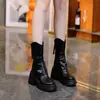 Botines cortos para mujer petite con suelas gruesas para aumentar la altura, ajuste ceñido, nuevos botines Martin de plataforma con tacón grueso y patchwork, otoño/invierno 2026, impermeables