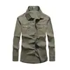 Camisa de algodón de manga larga para hombre de primavera y otoño, ropa de trabajo lavada para hombre de mediana edad al aire libre, camisa lisa suelta, fabricante de ropa para hombre