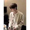 Suéter cárdigan abotonado color caqui para hombre, primavera y otoño, estilo coreano, vibra relajada, tejido de punto de cuello redondo, vibra de esposo, chaqueta casual