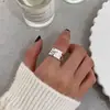 Anillo Estilo Coreano D038, Estilo Fresco, Superficie Cóncava y Convexa Asimétrica, Anillo Ancho, Anillo de Plata Chapado en Oro, Joyería Popular de Nicho
