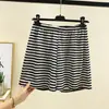 Shorts de Punto Retro Rayados en Blanco y Negro de Nuevo Estilo para Verano, Pantalones Casuales Sueltos de Tallas Grandes, Pantalones Simples Versátiles de Moda para Casa
