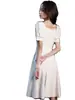 Vestido Blanco Pequeño de Noche para Mujer Se Puede Usar Normalmente Elegante Accesible Lujo Vestido Elegante Vestido Francés Cuello Cuadrado Aspecto Adelgazante Verano