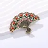 Broche Abanico de Moda Retro Elegante con Pedrería para Mujer, Versátil y Elegante, Adecuado para Trajes, Chaquetas y Abrigos