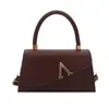 Bolso de Mano con Letras Estilo Europeo y Americano Otoño e Invierno 2025 Gran Capacidad Estética Retro Bolso de Mano Simple para Mujer Bolso Cruzado Pequeño Cuadrado