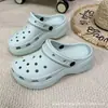Zapatos con Agujeros tipo Nube 2026 Modelo Nuevo Espuma de Baja Densidad Marca Alternativa Verano Exterior Antideslizantes Transpirables Venta al por Mayor Transfronteriza