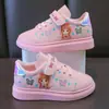 Nuevas zapatillas para niñas 2025 primavera y otoño nuevo dibujos animados princesa parte superior de cuero Velcro casual zapatos deportivos niños zapatos blancos