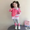 Conjunto de legging com asas estilo coreano para meninas, novo modelo 2026, conjunto de duas peças estiloso para meninas pequenas