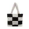 Bolso Nuevo de Piel de Cordero para Mujer en Otoño e Invierno Bolso Tote Simple de Gran Capacidad Diseño de Nicho Bolso de Hombro de Felpa