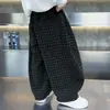 Pantalones para Niños Primavera y Otoño 2026 Nuevos Estilo Coreano Moda Cuadros Pierna Ancha Pantalones Casuales Versátiles Largos