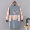 Novo Avental Feminino para Casa Cozinha Macacão Adulto Impermeável e à Prova de Óleo Manga Longa Feminino Moda Roupas de Trabalho Macacão para Limpar com a Mão