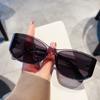 2025 Nuevas Gafas de Sol Ojo de Gato con Espejos Curvos para Mujer Protección UV de Alto Nivel Gafas de Sol Versátiles Gafas de Sol Transfronterizas