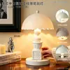 Lámpara de Mesa Tallada de Columna Vintage, Lámpara de Mesita de Noche para Dormir, Adorno Decorativo de Escritorio, Luz de Noche Medieval, Regalo Creativo para Mejores Amigos