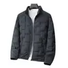 Chaqueta de plumón para hombre 2026 Otoño/Invierno Estándar Nacional 90% plumón Cuello alto Versión con cremallera Chaqueta cálida ligera casual para hombres jóvenes y de mediana edad Moderna
