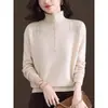 Top Base Camada de Tricô de Cor Sólida com Gola Alta para Mulheres Outono Inverno 2026 Novo Toque de Luxo Roupa Íntima Suéter Estiloso Tendência