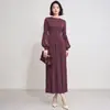Vestido Retro Rojo Vino Plisado Cintura Alta Manga Abullonada Dobladillo Amplio Falda Larga Plisada Ropa para Mujer de Banquete Venta al por Mayor Compra a Granel