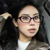 Gafas de Miopía Negras con Montura Cat-Eye para Mujer, Gafas Lisas de Alta Gama para Rostros Cuadrados y Redondos, Se Pueden Equipar con Lentes Graduadas que Cambian de Color