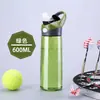 Taza de plástico portátil de verano para hombre, taza de agua deportiva de gran capacidad, tetera con pajita linda de alto valor para mujer