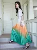 Falda Plisada con Gradiente de Colores Inspirada en el Diseño de Feiyuan para Mujer, Nuevo Estilo Primavera/Verano con un Toque de Lujo, Falda Midi Acampanada Versátil y Elegante