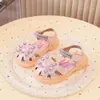 Zapatos para Niñas Zapatos de Princesa Verano 2026 Estilo Nuevo Suela Suave Pedrería Zapatos de Cuero para Niña Pequeña Zapatos de Cristal para Actuación de Bebé
