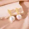 Brincos Grandes de Pérola Simples Estilo Coreano com um Toque Vintage, Design Versátil de Nicho, Luxo Leve e Sensação de Alta Qualidade