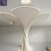Columnas Personalizadas de Fibra de Vidrio para Decoración de Vestíbulos de Hoteles y Aeropuertos, Columnas de Carga para Salas de Exposiciones Interiores y Columnas Decorativas con Formas Únicas para Instalaciones en Techos
