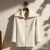 Novo Casaco de Lã Cashmere Dupla Face com Botões de Chifre para Mulheres 2026, Casaco de Lã Estilo Coreano de Comprimento Médio Petite para Outono e Inverno