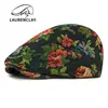 Boina Personalizada Estilo Étnico para Mulheres Chapéu de Aba Britânico Retrô Bordado com Flores Chapéu Casual Versátil para Frente Chapéu de Pintor