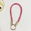 Cadena de Cuentas para Teléfono Móvil de Estilo Ins de Lujo Ligero a la Moda, Pulsera Pequeña Estilo Chanel, Llavero Cuadrado de Pedrería Corto de Alta Gama