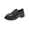 Zapatos Pequeños de Cuero Estilo Retro Británico Suela Gruesa Para Viajes Diarios Zapatos Individuales de Academia Para Mujer 2026 Nuevos Mocasines Versátiles de Suela Suave Marrones