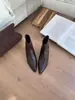 [] Botas de tornozelo marrons com salto grosso e bico fino francês para mulheres botas 2026 Outono/Inverno novas botas de salto baixo para mulheres