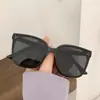 Gafas de Sol GM Modelo Nuevo 2023 801 Estilo Celebridad Femenina Moda Remache Tendencia Estilo Callejero Gafas Certificación UV400