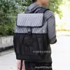 Mochilas para Estudantes de Moda Europeias e Americanas Outono 2026 Novas Mochilas Masculinas Simples e Modernas Mochilas Simples Personalizadas