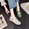 Zapatos Casuales Ligeros y Transpirables de Estilo Nuevo para Mujer Verano 2026 con Aumento Interno de Altura, Suela Suave, Mary Jane de Punta Cuadrada Baja, Zapatos de Entrenamiento Alemanes