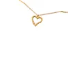 Collar de amor transfronterizo de acero inoxidable con colgante en forma de corazón de oro de 18 quilates, joyería europea y americana de acero de titanio para mujer, accesorios de moda impermeables.