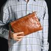 Bolso de Mano para Hombre Clutch Cuero Retro Diseño Fruncido Puntadas de Coche Distintivas Artesanía Piel de Vaca Capa Superior Color Sólido Simple