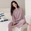 Pijama de manga larga para mujer de primavera y otoño, conjunto de rayas negras, ropa de estar linda y dulce, casual y se puede usar afuera