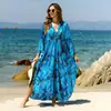 Novo Vestido Longo Estampado Gola V Estilo Boho 2026, Saída de Praia Solta com Proteção Solar, Vestido para Férias na Praia