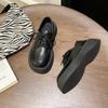 Sapatos Pequenos de Couro Estilo Rainha Femininos Estilo Britânico 2025 Novo Primavera e Verão Estudante Dedão Retro Preto Tira Sapatos Jk