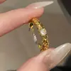 Anillo Abierto de Zirconia con Baño de Oro Real de 24k para Mujer, Lujo Ligero, Sentido de Gama Alta, Antiguo, Elegante, Pulsera Versátil