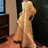 Vestido de Malla Capas con Estampado Degradado de Brocado Brillante Qinghuanzhan, Teñido Personalizado, Cuello Bordado Estilo Francés Suave