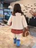 Conjunto de menina 26 novo estilo casaco infantil de lã de cordeiro outono e inverno jaqueta de algodão quente espessa saia midi matelassada para bebê