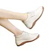 Liquidación de Marca Zapatos Versátiles para Caminar para Mujer Primavera 2026 Nuevos Zapatos Casuales Resistentes al Desgaste para Mujeres de Mediana Edad y Mayores Tenis Blancos