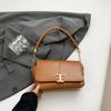 Bolso Cuadrado Pequeño Diseño Nicho Femenino 2024 Otoño e Invierno Nuevo Bolso de Hombro de Moda Bolso de Moda Versátil Bolso de Cadena Sobaco