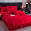 Conjunto de Quatro Peças de Veludo Leite, Grau A Materno e Infantil, Temporada de Casamento, Espessado de Inverno e Forrado com Fleece, Capa de Edredom de Veludo Dupla Face Cor Sólida Quente Atacado
