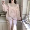 Pijama de Terciopelo Coral para Mujer en Otoño e Invierno Estilo Dulce de Princesa Encaje Manga Larga Forro Polar Engrosado Cálido Conjunto de Ropa para el Hogar