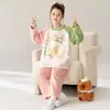 Pijama Infantil Madre-Hija Niños Otoño/Invierno Felpa Coral Cálido Niños Medianos y Grandes 2026 Nuevo Franela Ropa de Casa