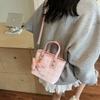 Bolso y Bolso Cruzado de Nuevo Diseño de Nicho 2026, Moderno para el Trabajo y los Viajes Diarios, Elegante Bolso Cubo, Bolso de Hombro de Cuadros de Moda